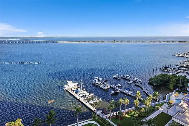2 bed, $5,500 — Photo 3
