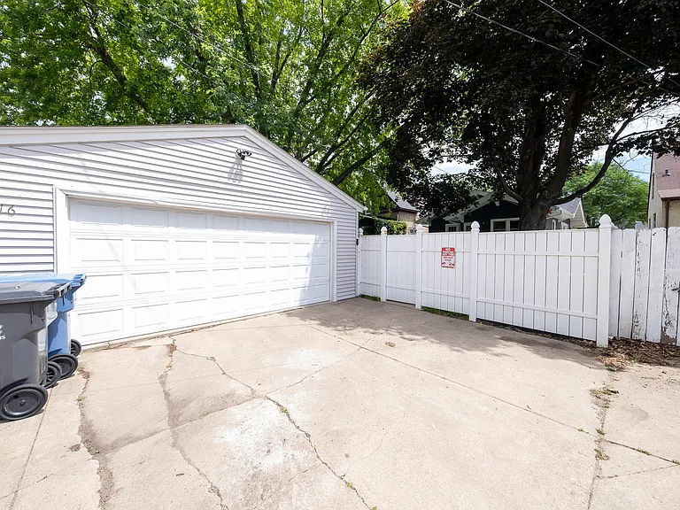 2916 Johnson St NE — Photo 29