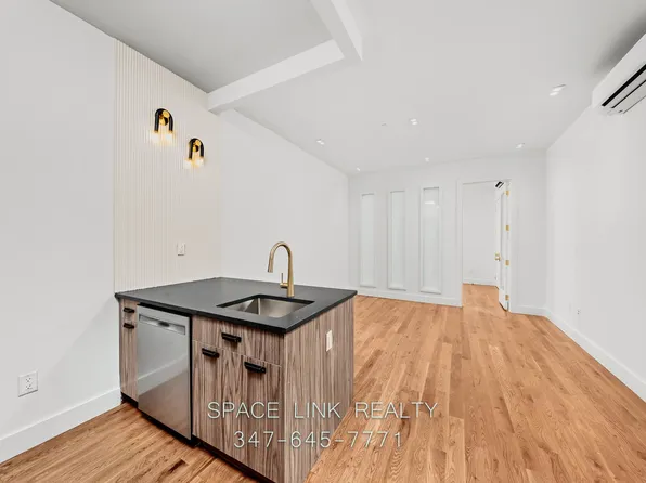 79 Maujer Street image 1 of 11