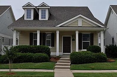2nd image of 10240 Franklin Dr