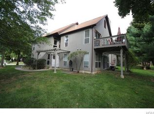2 Elmwood Cir, Peekskill, NY 10566