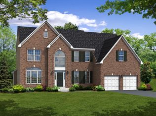 The Roosevelt-Front Entry Plan, The Reserve at Surrey Court, Allentown, PA 18104