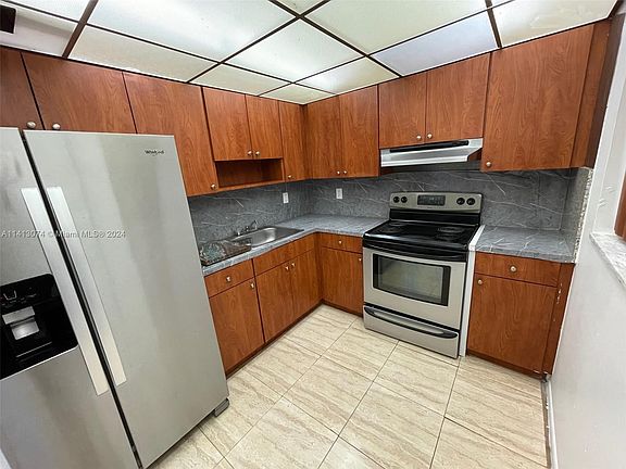 2nd image of 15600 NW 7th Ave APT 310