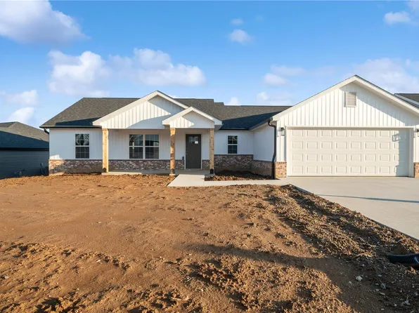 4053 Chapel Rdg, Jackson, MO 63755