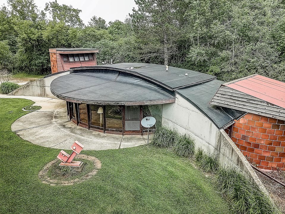1st image of 6905 Sconfinato Dr