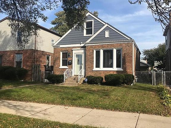 2nd image of 10905 S Avenue C