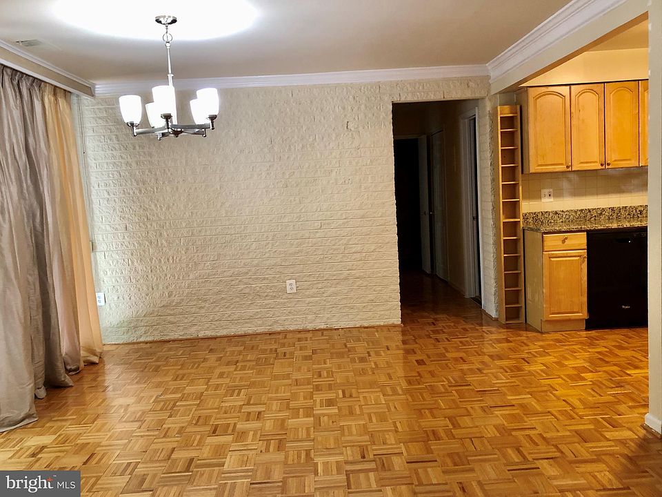 2nd image of 4360 Ivymount Ct APT 25