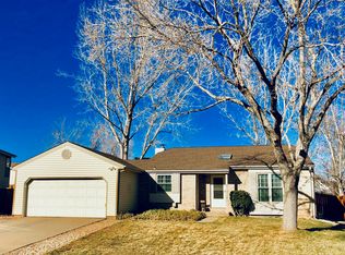 13423 W Saratoga Dr, Morrison, CO 80465