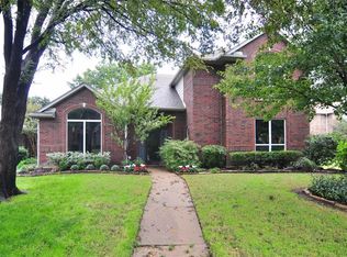 2124 Larkspur Dr, Carrollton, TX 75010