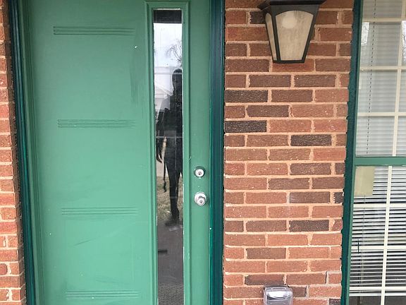 4th image of 1522 NE 14th St #1