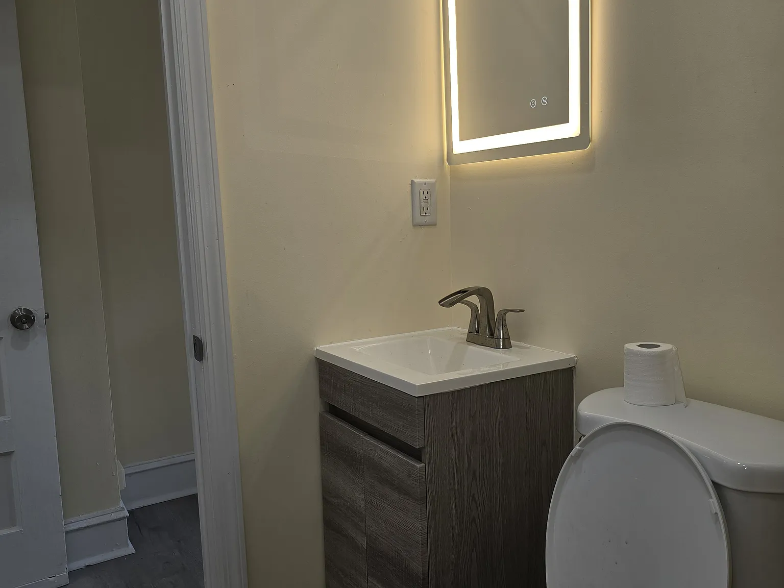 5448 Locust St — Photo 4