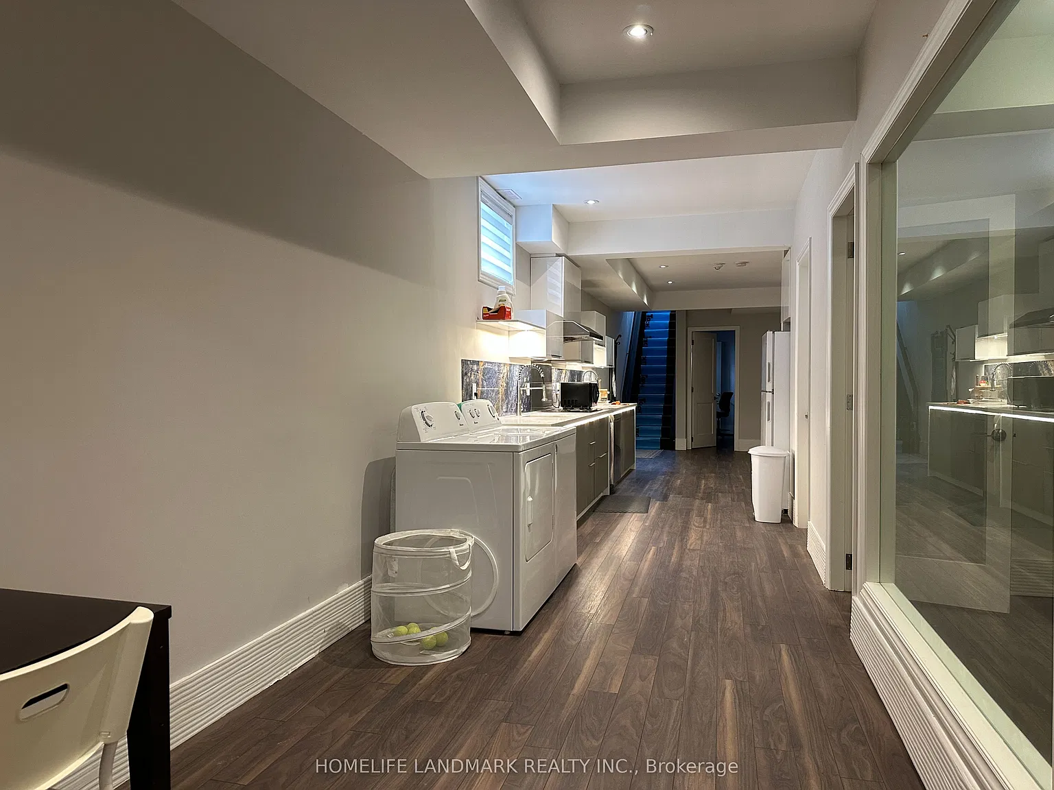 3 bed, $2,400 — Photo 4