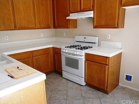 5th image of 289 E Kimberly Ct