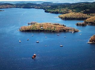 1 Great Is, Brooksville, ME 04617