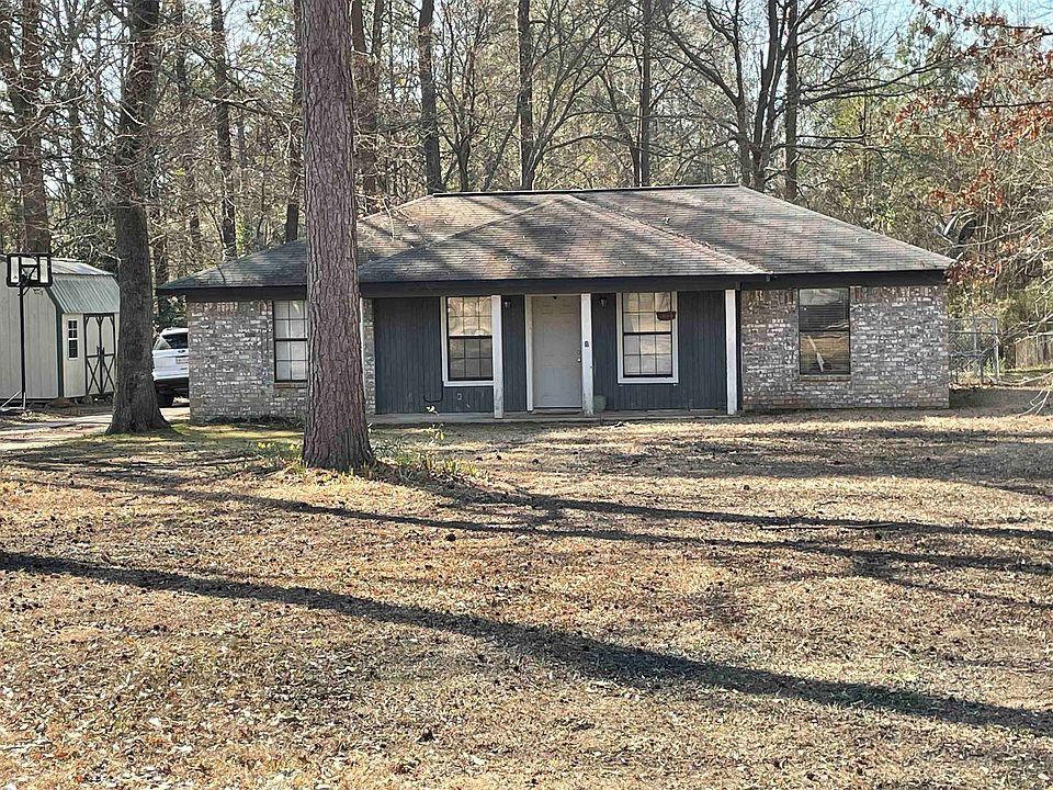 1st image of 147 Sherwood Acres Ln