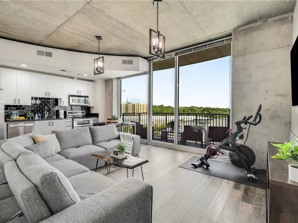 361 17th St NW Unit 704, Atlanta, GA 30363