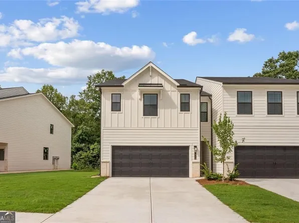 7513 Clover Ln #121, Flowery Branch, GA 30542