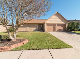 1509 Canyon Springs Dr, La Porte, TX 77571