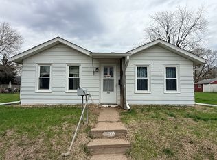 1317 S Nevada Ave, Davenport, IA