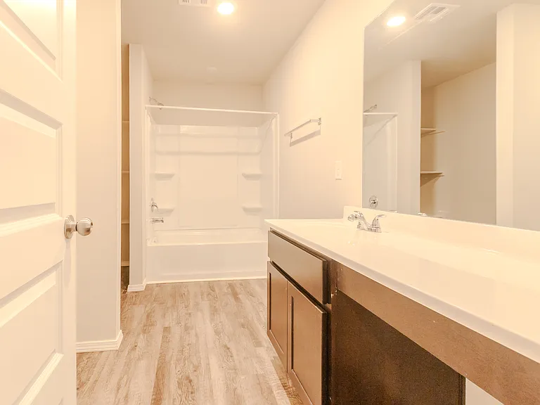 755 Foxtail Dr — Photo 12
