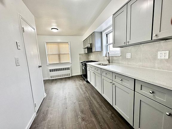 4th image of 6201 69th Ln Floor 2