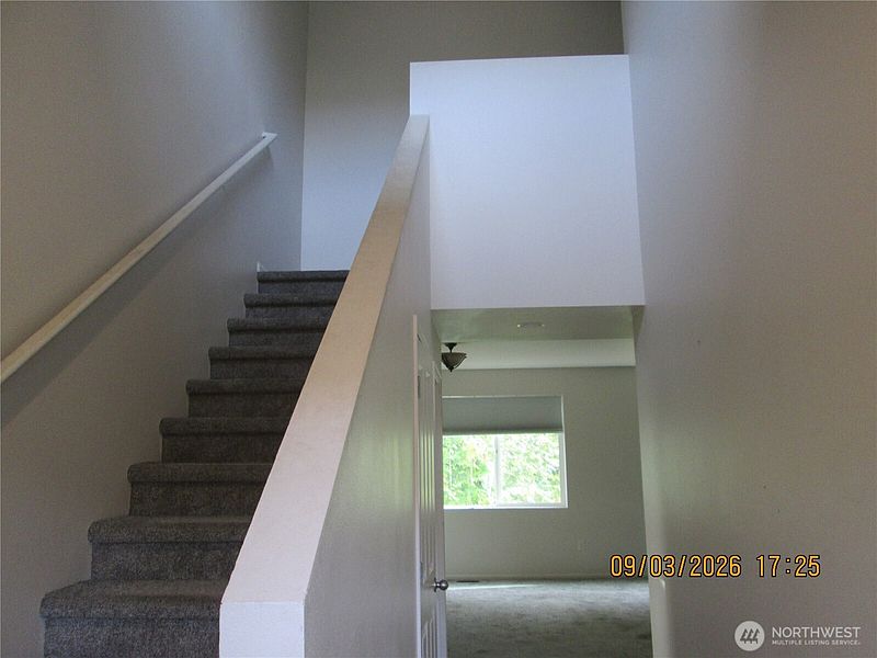 3rd image of 1262 Ebbets Drive SW
