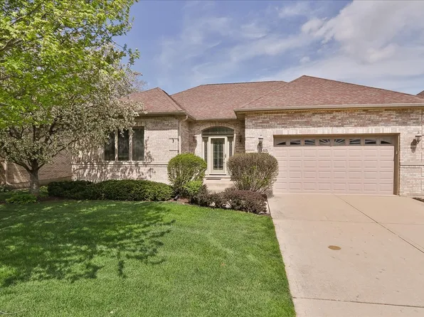 145 Rose Dr, Bloomingdale, IL 60108