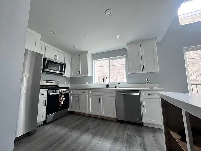 11344 Hatteras St #B12 — Photo 53