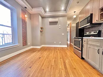 Rented by Doorway NYC, LLC