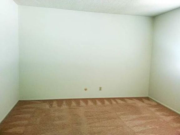 3rd image of 888 Foster City Blvd APT L4