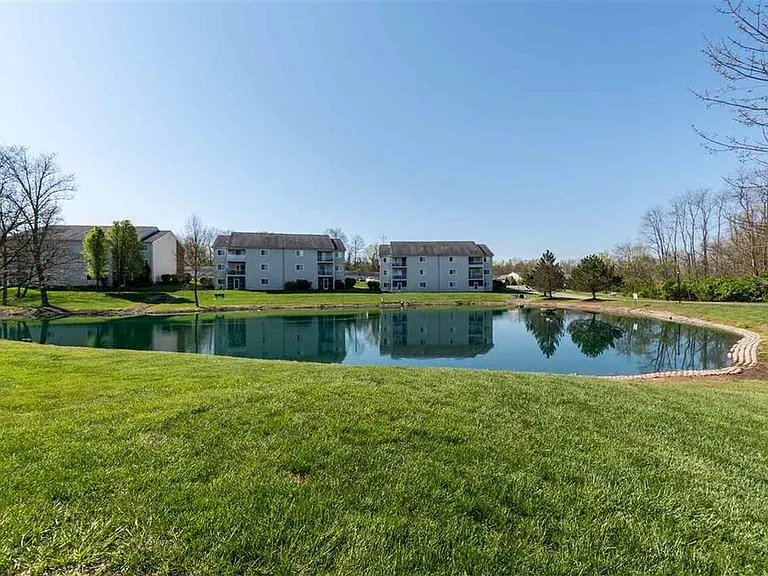 559 Arthur Ct #3 — Photo 8