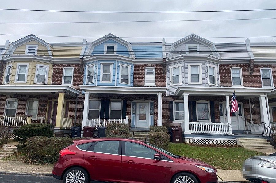 1st image of 1510 W 8th St