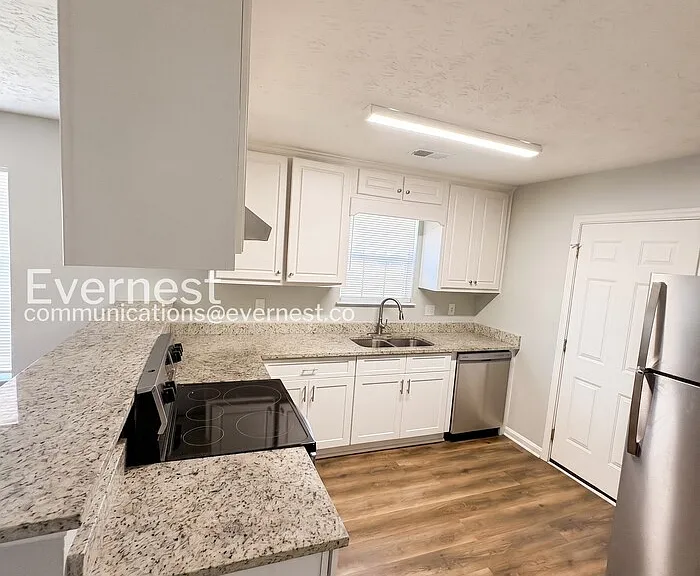 315 Dove Point — Photo 3
