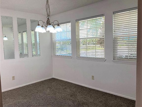 5th image of 1980 Westminster Cir APT 1