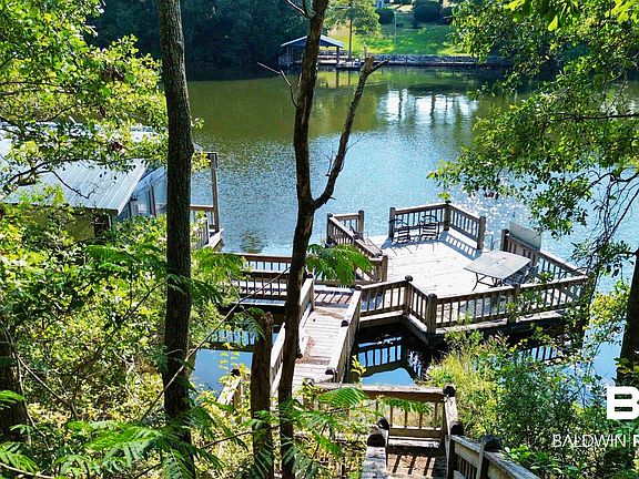 3rd image of 0 Twin Oaks Rd