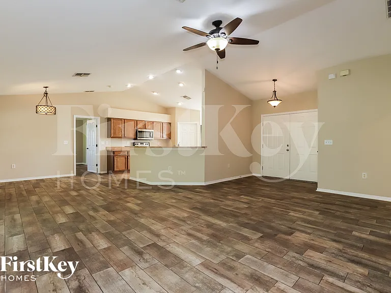 3668 Sandhill Crane Dr — Photo 4