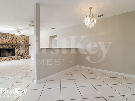 4th image of 3650 Jonquil Ln