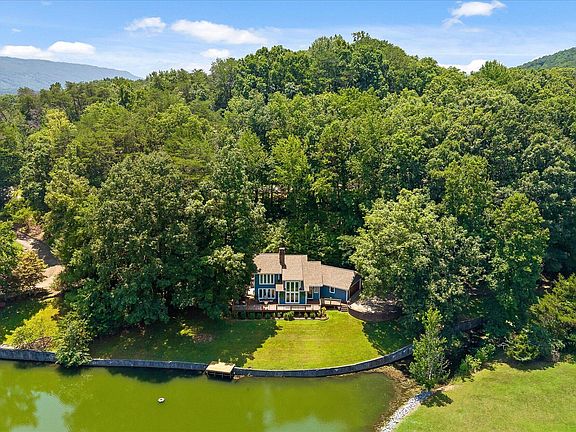 2nd image of 488 Lake Hills Dr
