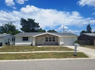 1538 Roundtree Rd, Holiday, FL 34690