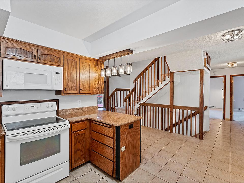 300 W Lovell Gulch Rd Woodland Park, CO, 80863 Apartments for Rent