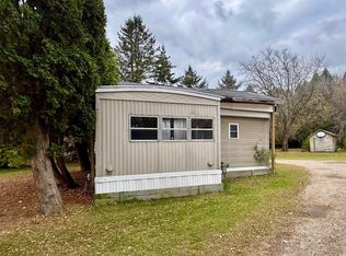 2450 Ruby Rd, Mount Pleasant, MI 48858