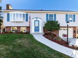 261 New Hampshire Ave, Somerset, MA 02726