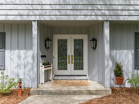 3rd image of 2308 Crosswind Dr