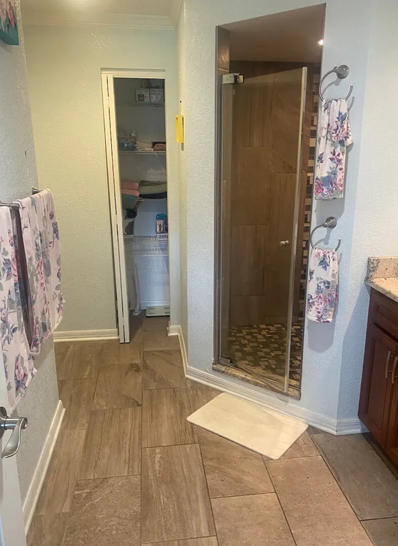 Hudson home — Photo 4