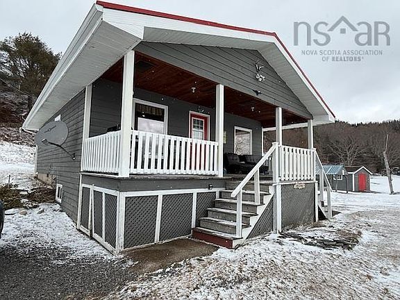 5th image of 1225 New Harbour Lundy Rd