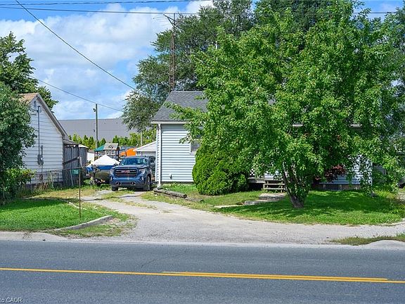 2nd image of 786 Nebo Rd