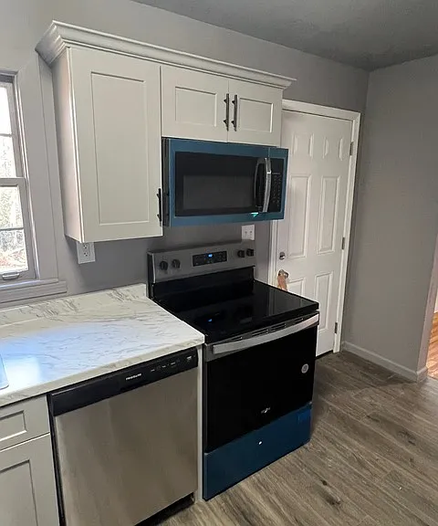 2058 Shamrock Dr — Photo 12
