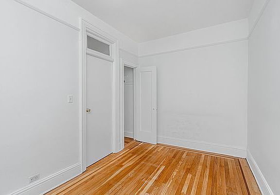 2nd image of 3119 33rd St #19