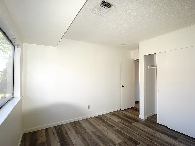 1190 S Winery Ave #245 — Photo 19