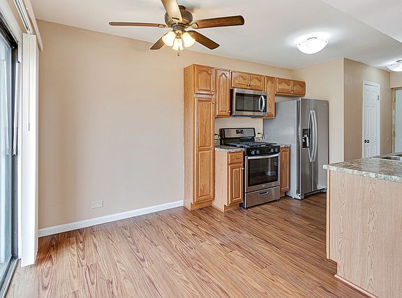 5th image of 228 N Waterford Dr Unit 12C